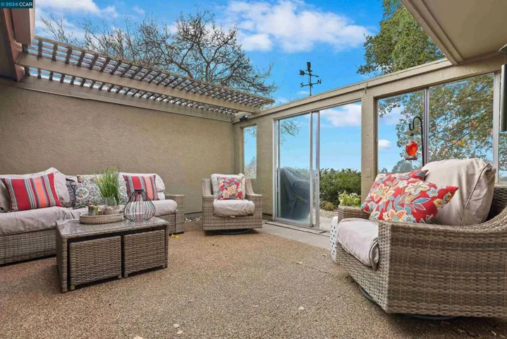 1300 Skycrest Dr 3, Walnut Creek, California 94595