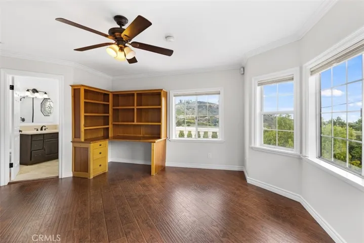 3561 Gladiola Drive, Calabasas, California 91302