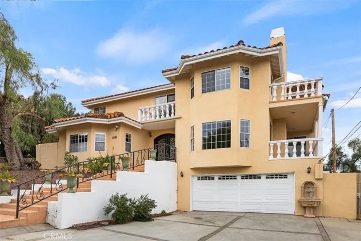 3561 Gladiola Drive, Calabasas, California 91302