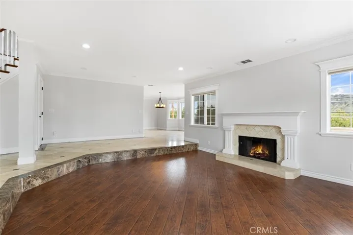 3561 Gladiola Drive, Calabasas, California 91302