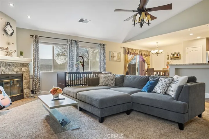 11909 Montague Avenue, Bakersfield, California 93312
