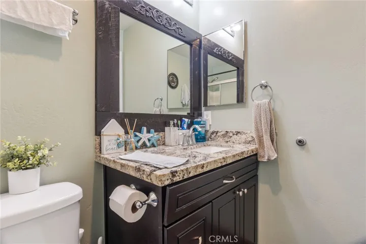 11909 Montague Avenue, Bakersfield, California 93312