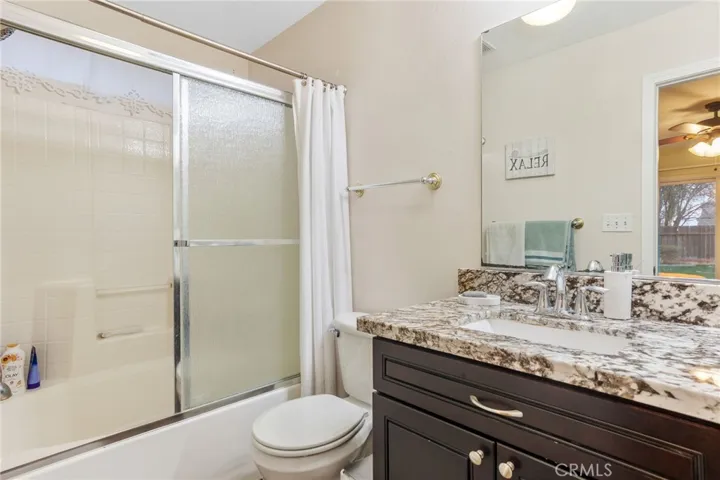 11909 Montague Avenue, Bakersfield, California 93312