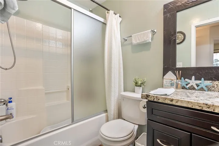 11909 Montague Avenue, Bakersfield, California 93312