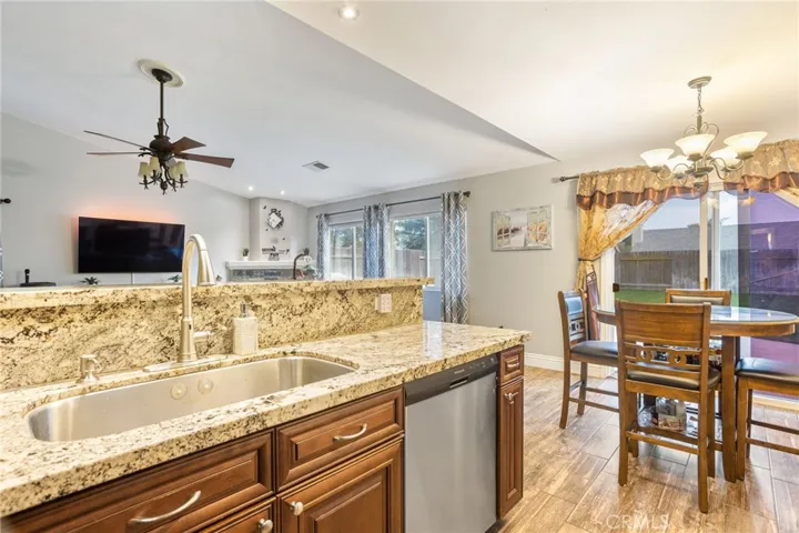 11909 Montague Avenue, Bakersfield, California 93312