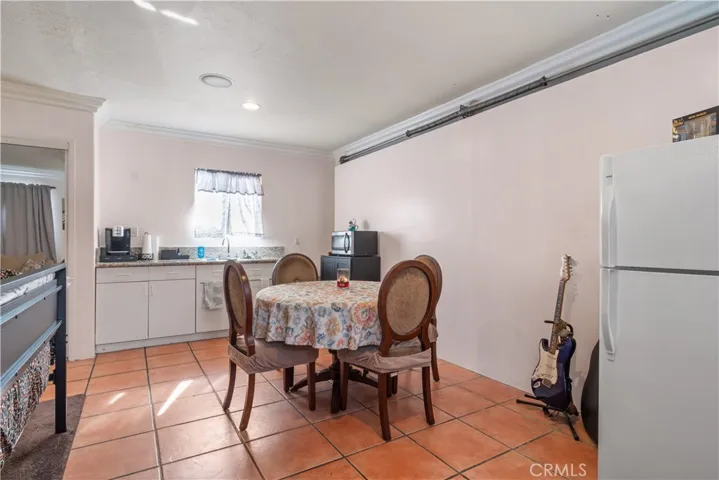 814 Greycliff Avenue, La Puente, California 91744