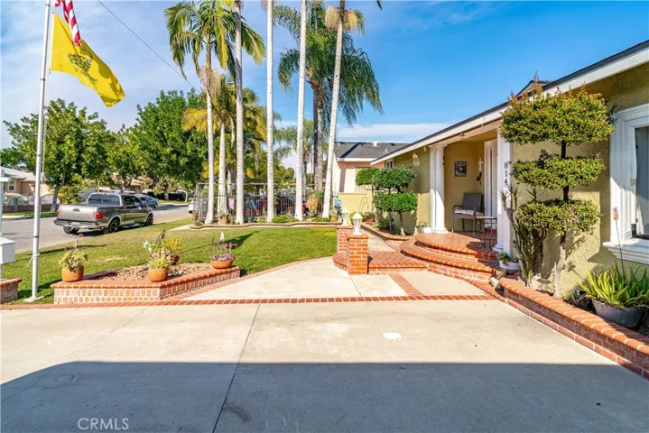 814 Greycliff Avenue, La Puente, California 91744