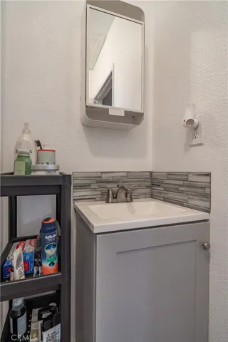 814 Greycliff Avenue, La Puente, California 91744