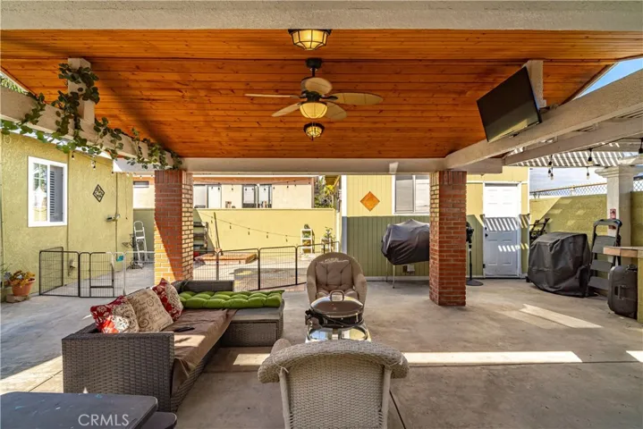 814 Greycliff Avenue, La Puente, California 91744