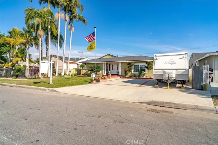 814 Greycliff Avenue, La Puente, California 91744