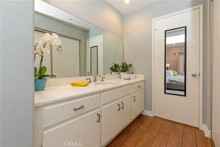 2960 Champion Way 2611, Tustin, California 92782