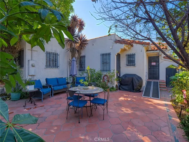 100 S La Jolla Avenue, Los Angeles, California 90048
