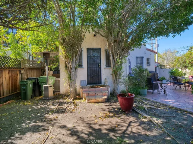 100 S La Jolla Avenue, Los Angeles, California 90048