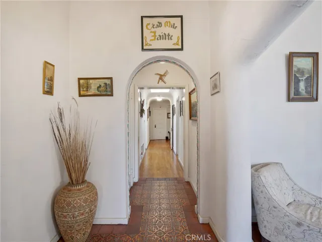 100 S La Jolla Avenue, Los Angeles, California 90048