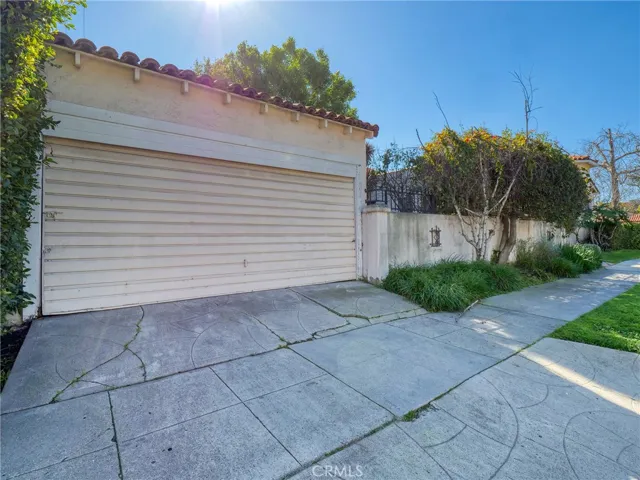 100 S La Jolla Avenue, Los Angeles, California 90048