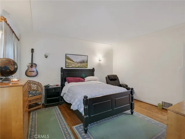 100 S La Jolla Avenue, Los Angeles, California 90048