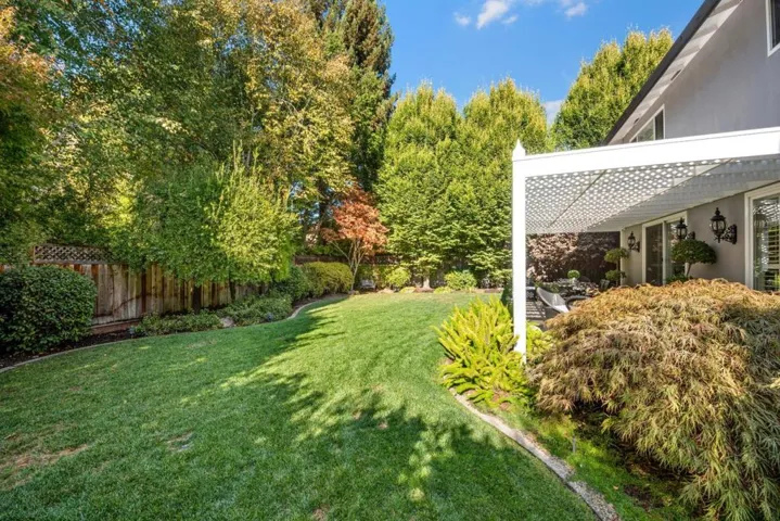 1980 Camino De Los Robles, Menlo Park, California 94025