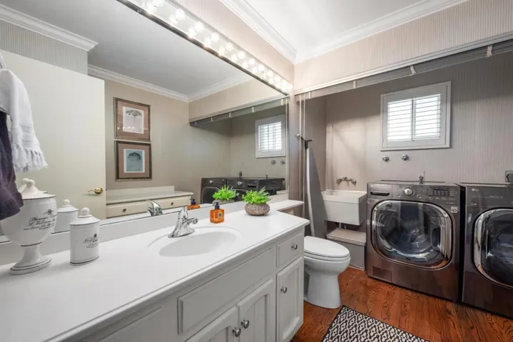 1980 Camino De Los Robles, Menlo Park, California 94025