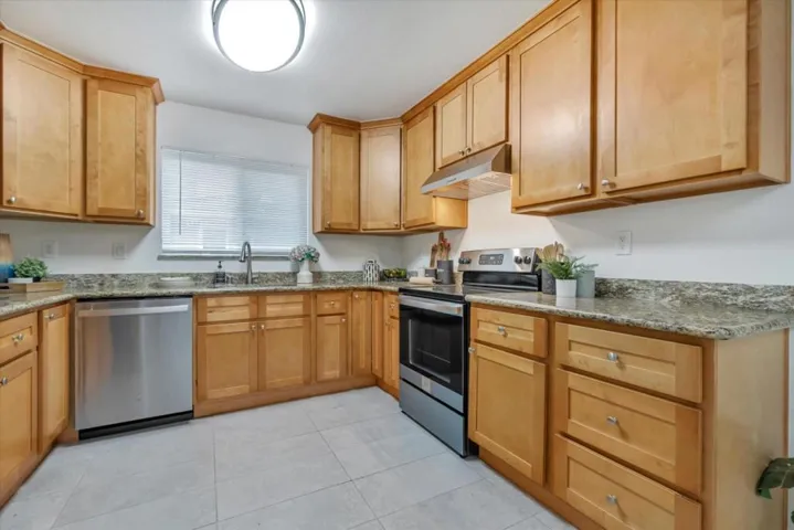 187 Adler Avenue, Campbell, California 95008
