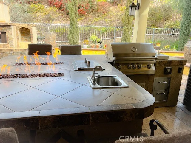 17014 Broken Rock Court, Riverside, California 92503