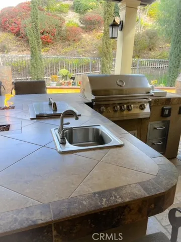 17014 Broken Rock Court, Riverside, California 92503