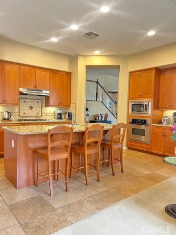 17014 Broken Rock Court, Riverside, California 92503