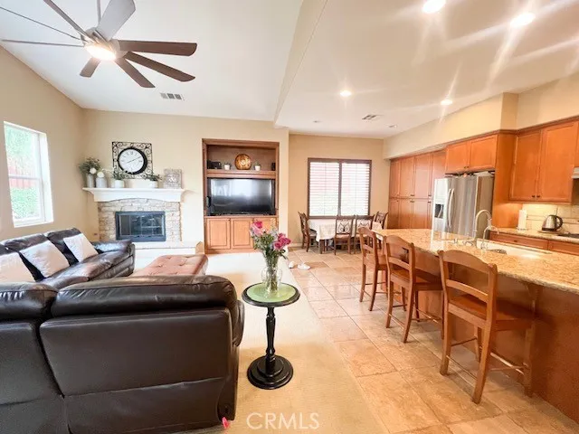 17014 Broken Rock Court, Riverside, California 92503