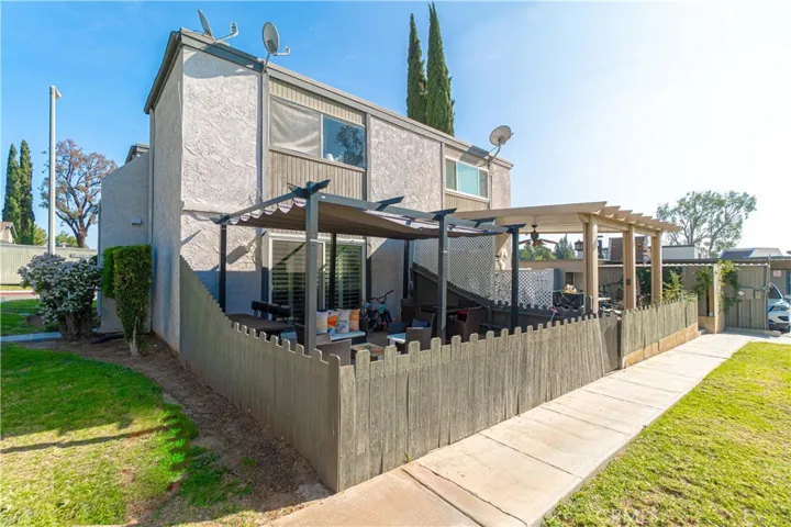 6159 Avenue Juan Diaz, Riverside, California 92509
