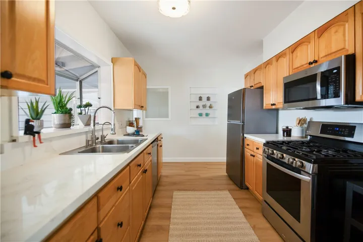 1652 Loma Avenue, Long Beach, California 90804