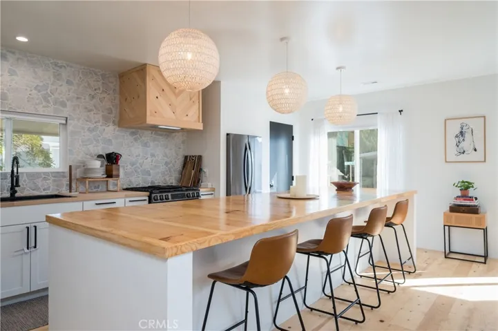 1800 Garnette Drive, San Luis Obispo, California 93405