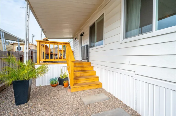 1800 Garnette Drive, San Luis Obispo, California 93405