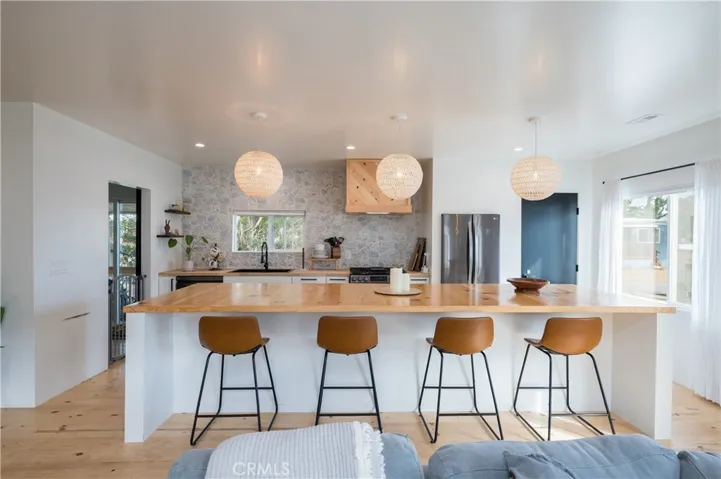 1800 Garnette Drive, San Luis Obispo, California 93405