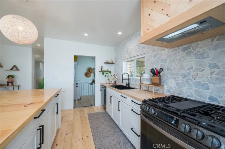 1800 Garnette Drive, San Luis Obispo, California 93405