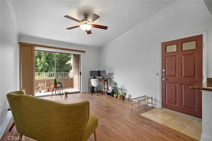 2350 Del Mar Way 306, Corona, California 92882