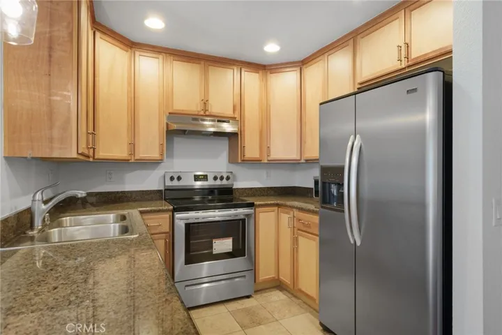 2350 Del Mar Way 306, Corona, California 92882