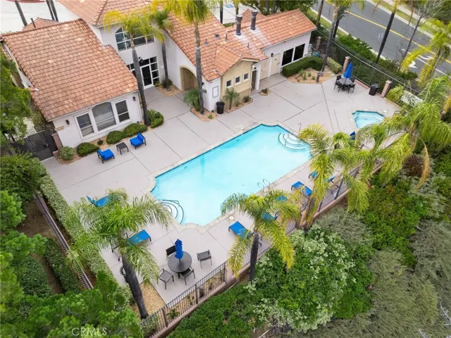 2350 Del Mar Way 306, Corona, California 92882