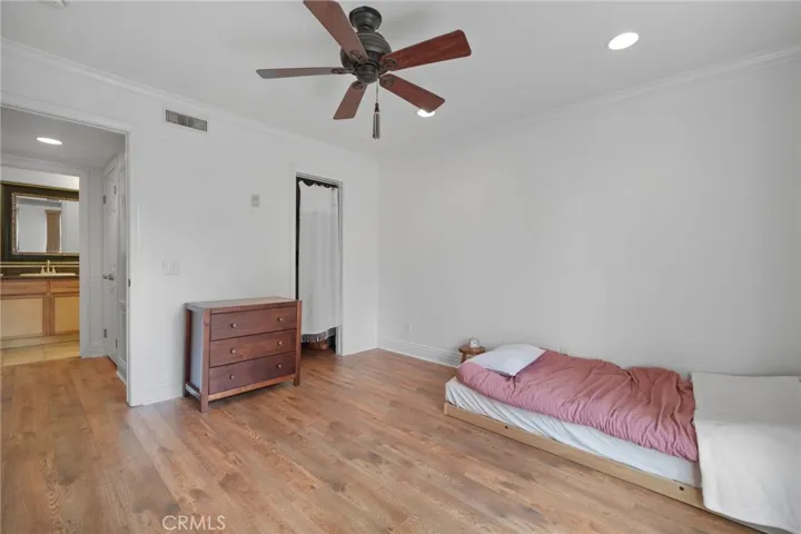 2350 Del Mar Way 306, Corona, California 92882