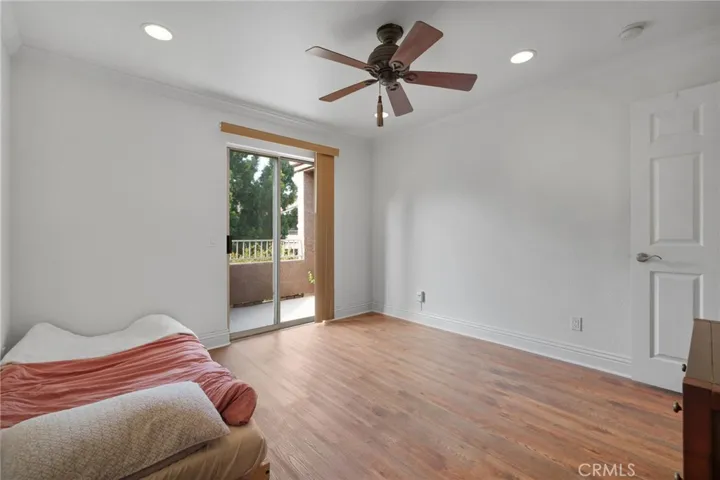 2350 Del Mar Way 306, Corona, California 92882