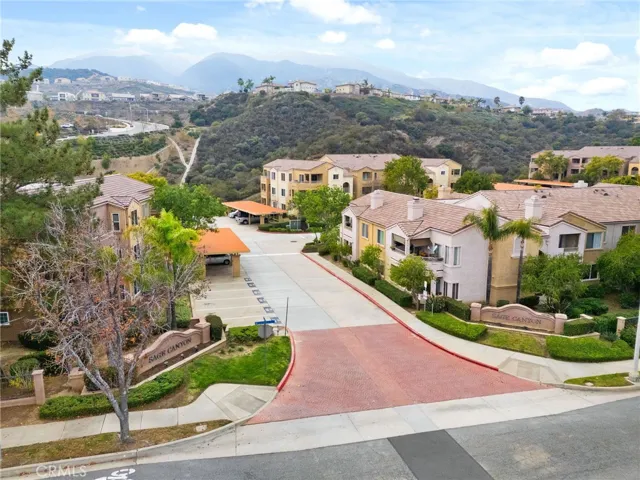 2350 Del Mar Way 306, Corona, California 92882