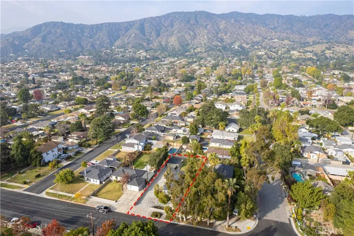 311 W Bennett Avenue, Glendora, California 91741