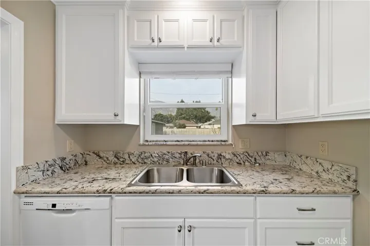 311 W Bennett Avenue, Glendora, California 91741