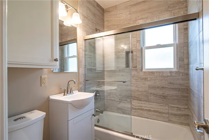 311 W Bennett Avenue, Glendora, California 91741