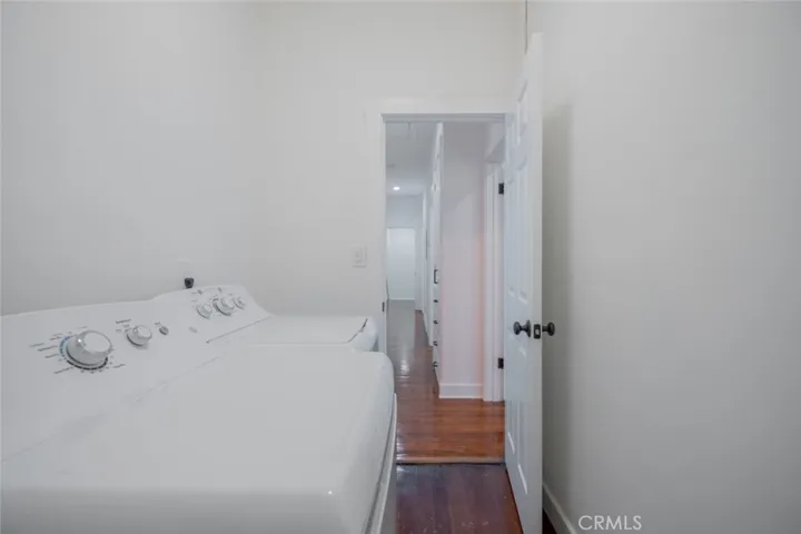 418 N Hill Avenue 3, Pasadena, California 91106
