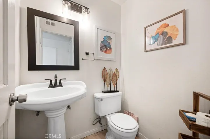 43864 Rembrandt Street, Lancaster, California 93535