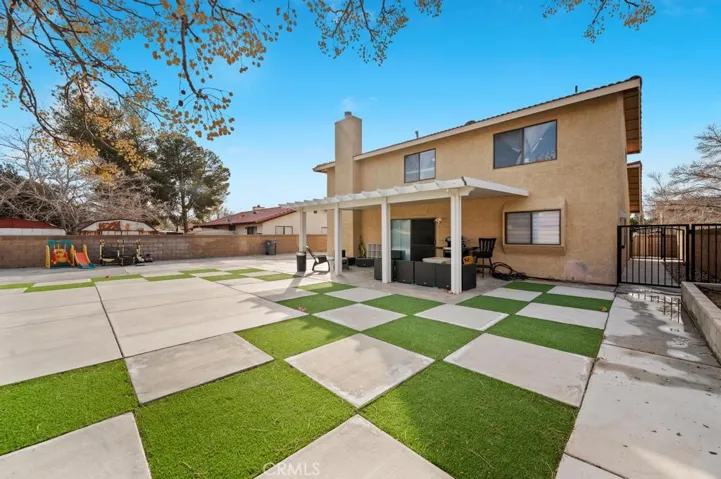 43864 Rembrandt Street, Lancaster, California 93535