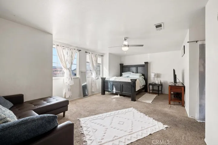 43864 Rembrandt Street, Lancaster, California 93535