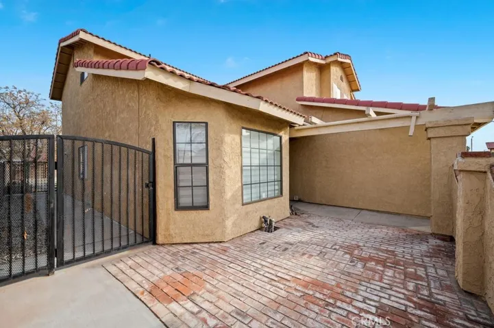43864 Rembrandt Street, Lancaster, California 93535