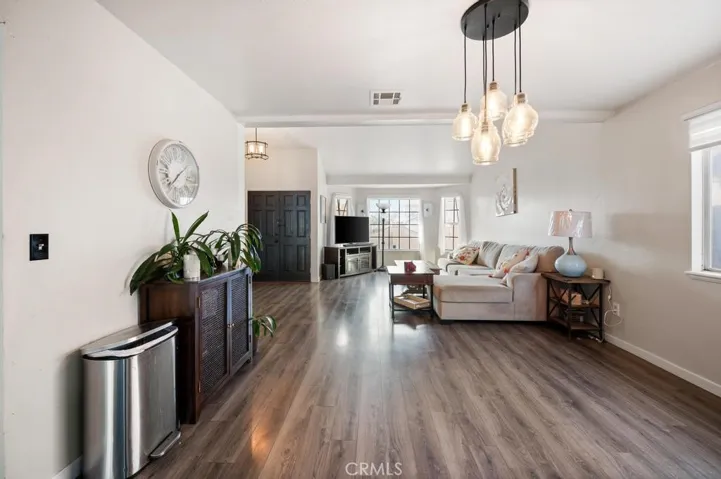 43864 Rembrandt Street, Lancaster, California 93535