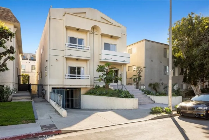 10760 Lawler Street 1, Los Angeles, California 90034