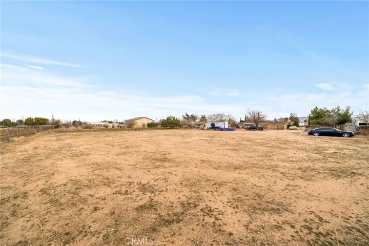 8488 5th Avenue, Hesperia, California 92345